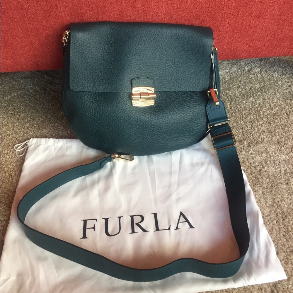 Furla CLUB M Crossbody Blue